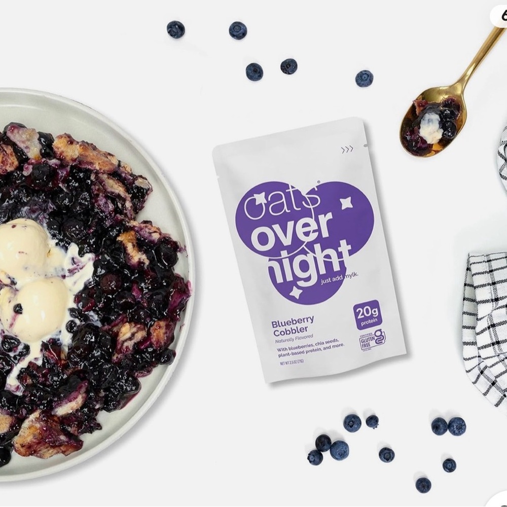 Oats Overnight - Blueberry Cobbler (8 Pack) Dairy Free, 2.5 Ounce (Pack of 8) - Picture 3 of 8